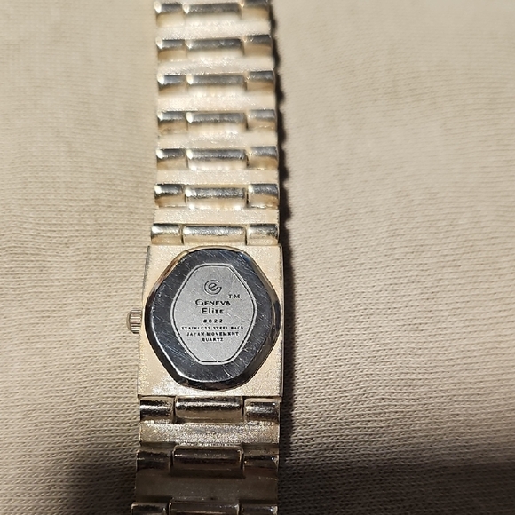 Geneva Women's Silver and Pink Gem Bracelet - Picture 3 of 7